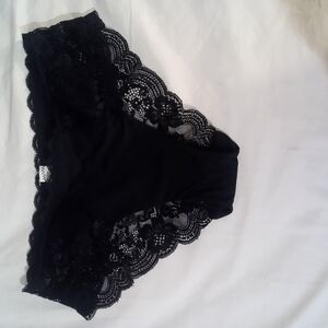 Elegant Black Lace Women's Panties